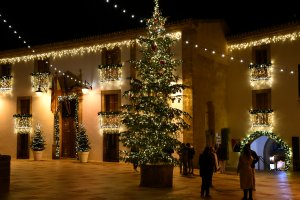 Arranca una Navidad Mgica en Xbia: diversin, animacin y ocio que desembocan en la visita de los Reyes Magos