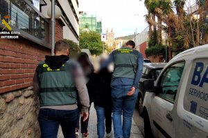 Detinguts els membres d'una banda que van estafar a una dona en la compra d'un immoble a Moraira