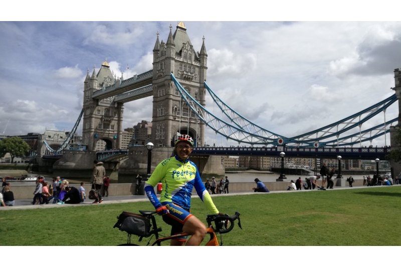 Fernando Sendra, del CC Pedreguer, culmina los 1.436 km de la prueba de resistencia Londres-Edimburgo
