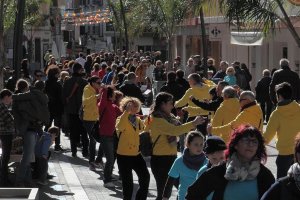 Benedicci d'animals i fogueres per celebrar la festa de Sant Antoni a Benissa