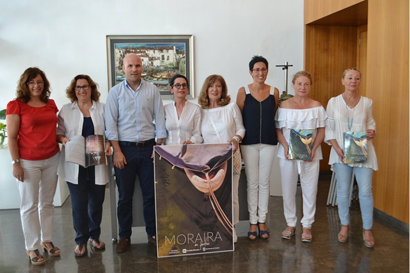 La presentaci de les onze dones de la Comissi inicia les festes patronals de Moraira