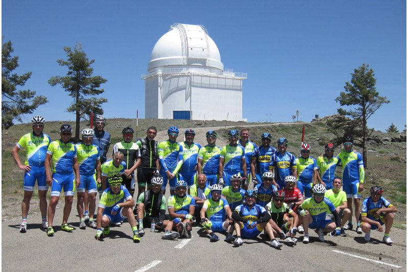 El club ciclista de Pedreguer ascendeix fins el Observatori Astronmic de Calar Alto (Almeria)