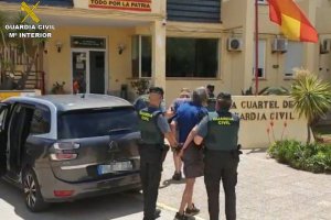 La Guardia Civil evita la ocupacin de una vivienda en Xbia 
