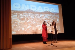 Dotze dones dOndara participen en el documental Extraordinries produt per la Regidoria dIgualtat 