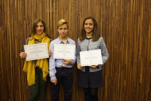Tres alumnes del col.legi Alfs premiats pel seu rendiment acadmic
