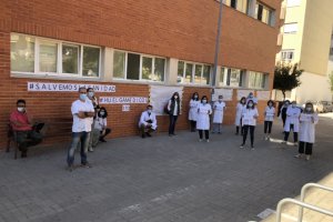 Los mdicos inician una huelga indefinida para exigir mejores condiciones laborales 