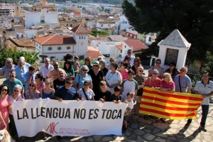 Acci Cultural mobilitza la comarca contra la Llei Rovira que consideren un atemptat al valenci