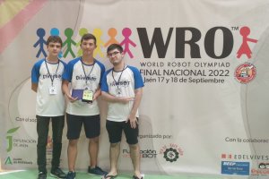 8OLIMPIADA  Tres joves deniers competiran en Dortmund en la final de l'Olimpada Mundial de Robtica