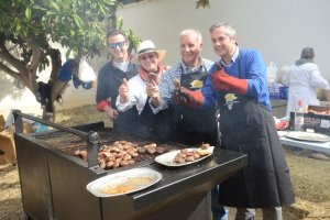  La Feria del Embutido de la Vall de Pop revalida su atractivo en una jornada gastronmica y festiva