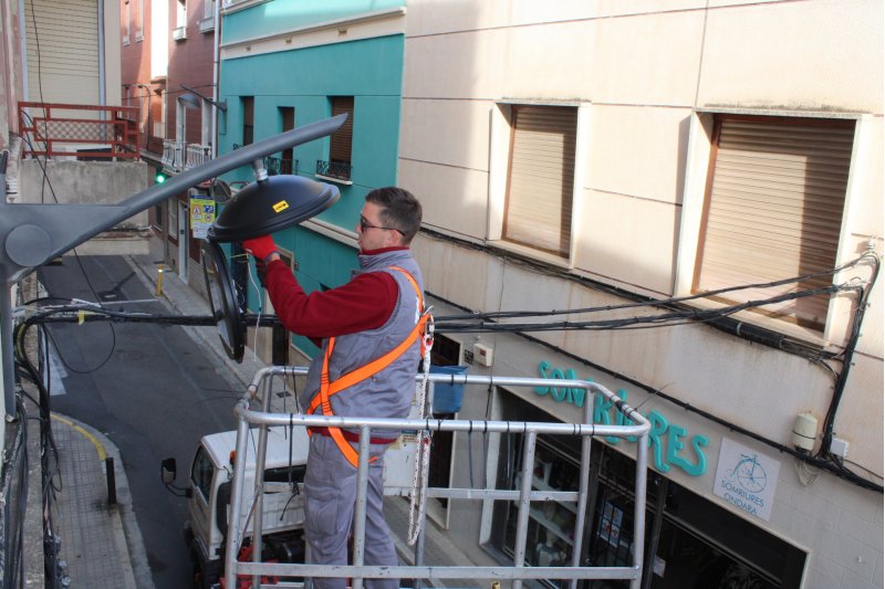 El Ayuntamiento de Ondara renueva el alumbrado del casco histrico con luminarias LED