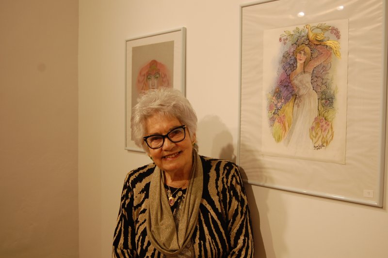 Rosa Sastre ofrece una coleccin de retratos imaginarios en el Centro de Exposiciones de Pego