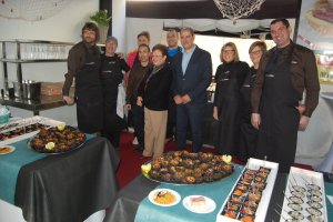 La Mostra Gastronmica i el Mercat de Nadal es conjuguen a Ondara per reivindicar la Fira de Fires com aparador de la comarca