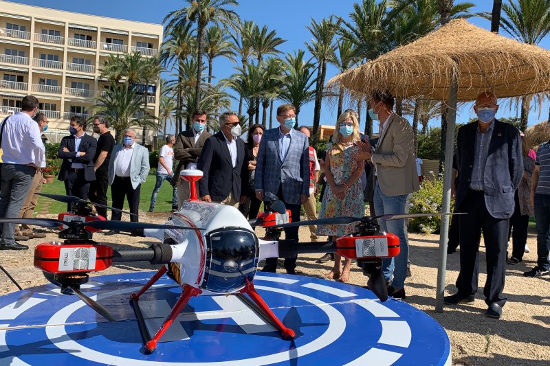 La Generalitat incluye a Xbia y Dnia en un plan pionero para frenar los ahogamientos en las playas con el uso de drones