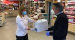 Una fundacin holandesa entrega 10.000 mascarillas para profesionales y grupos de riesgo de Xbia