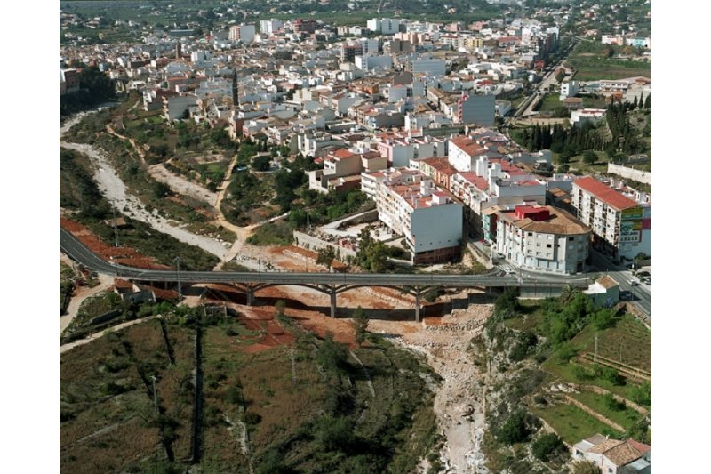 L'Ajuntament de Gata exigeix a l'urbanitzadora que concloga les obres de Gata Residencial