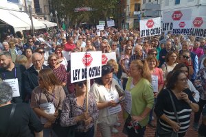 Centenares de personas se manifiestan contra los deslindes en Dnia