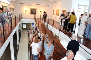 El Ayuntamiento financiar el catlogo de las exposiciones en las salas municipales