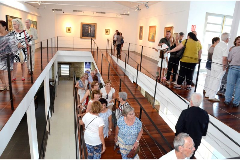 El Ayuntamiento financiar el catlogo de las exposiciones en las salas municipales