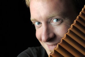 El mestre alem en flauta de p Matthias Schlubeck interv als Concerts de la Tardor de Pedreguer