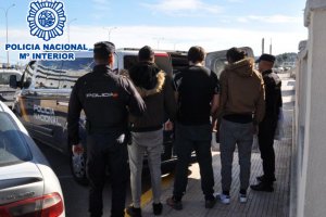 La Polica Nacional desarticula un grupo dedicado al robo de casas de campo en Dnia