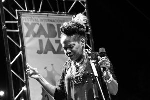 La cantant novaiorquesa Catherine Russell tanca el Xbia Jazz davant ms de 1.200 persones