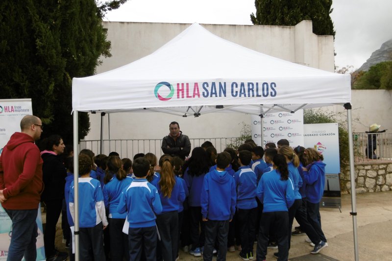 HLA San Carlos ofrece charlas en el colegio Carmelitas de Dnia