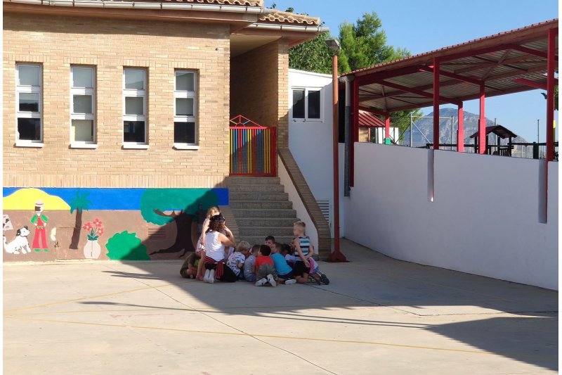 Ms de 250 escolares inician el curso en el colegio Santa Mara Magdalena de Benitatxell