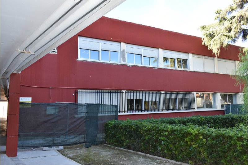 El Ayuntamiento de Dnia para las obras del colegio Llebeig a la espera de rescindir el contrato con la adjudicataria