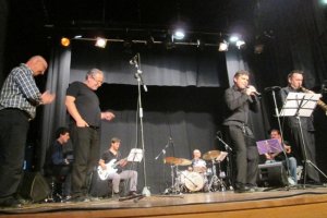 Dol Tab Jazz presenta el seu nou projecte en Ondara davant ms de quatre-centes persones