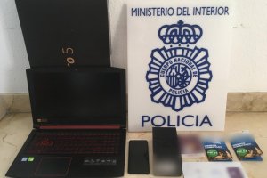 La Polica Nacional detiene a una joven de Dnia por estafas en pginas web de venta de objetos de segunda mano
