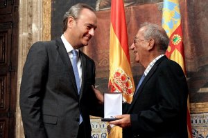 Vicente Berenguer recibe la distincin de la Generalitat Valenciana  