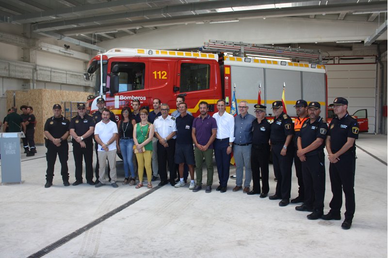 El parque auxiliar de bomberos de Benissa se inaugura con cinco efectivos mientras termina el proceso de oposiciones