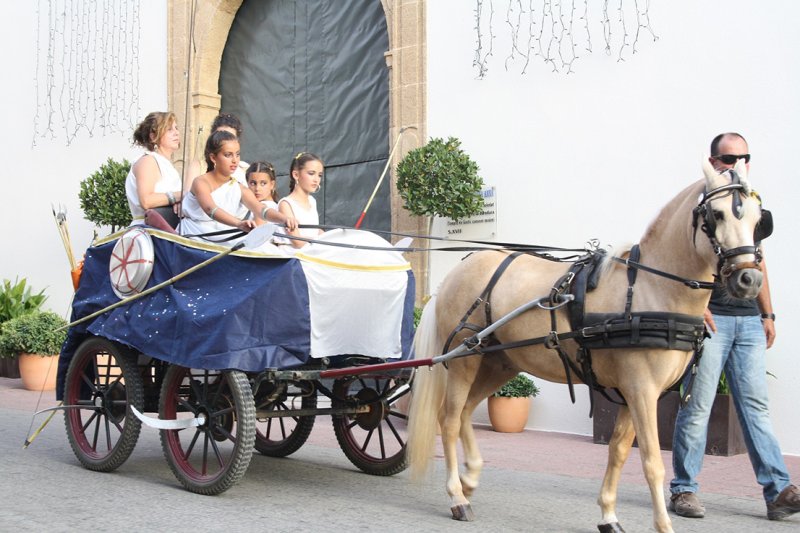 Cmic simposa en el concurs de carrosses de les festes de la Soledat dOndara