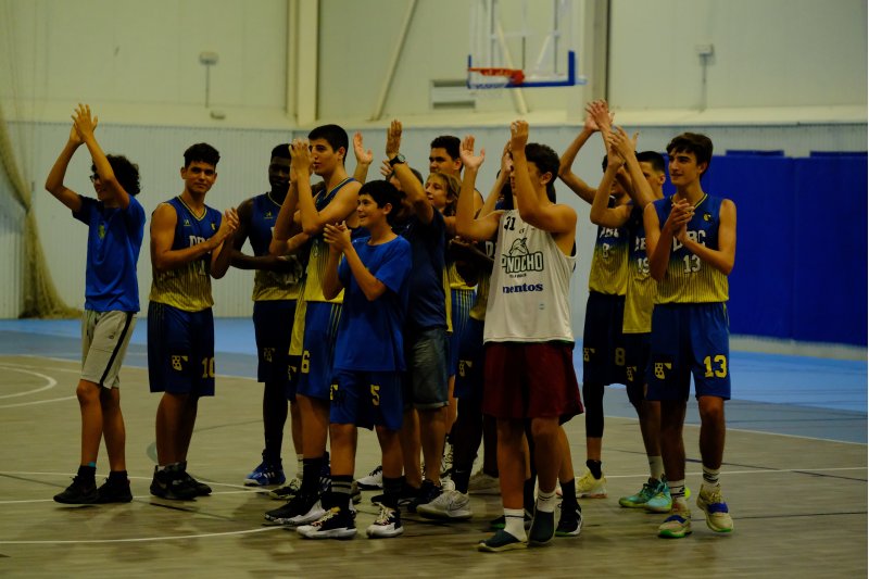 Miseria Relativo Palabra El cadete del Dénia BC logra el ascenso a la máxima categoría autonómica de  baloncesto