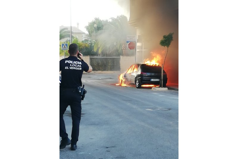Arde un coche en El Verger