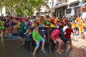 Festa Major 2022: Los falleros animan las calles de Dnia con las cucaas y el concurso de paellas 