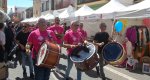 Demostraciones, desfile de moda y música revitalizan la Fira de Comerç de El Verger en la calle Mayor