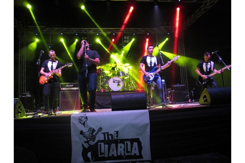 SZ Band, Niapalos i The Liarla consoliden la nit de rock ondarenca