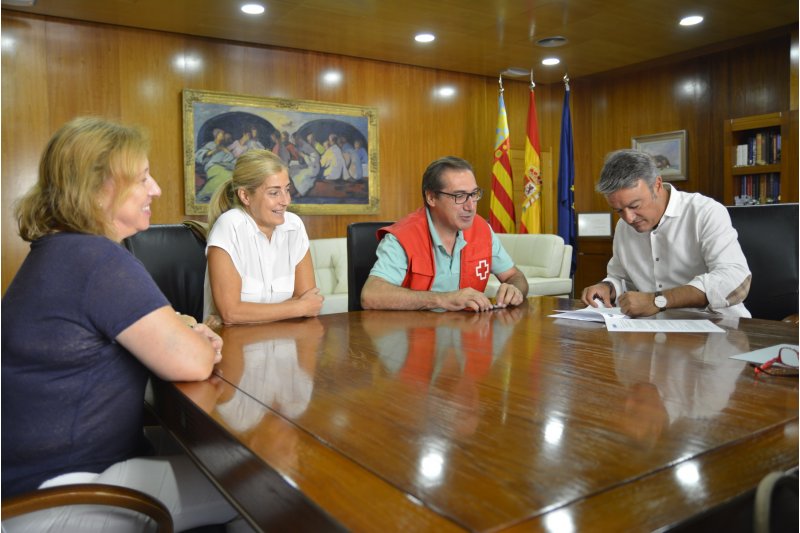 El Ayuntamiento de Xbia renueva el convenio con Cruz Roja con una ayuda de 225.000 euros