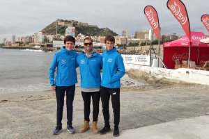 Frmula Kite: Los deportistas de Marina El Portet participan en la primera prueba de la Copa de Espaa