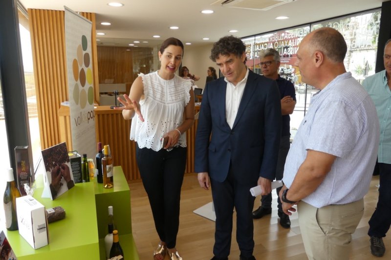 La Mancomunitat Vall de Pop inaugura la nova oficina dinformaci turstica a Xal