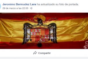 El alcalde de Tormos recibe crticas por utilizar la bandera franquista como imagen de portada de su Facebook