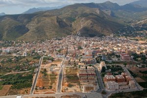 L'Ajuntament de Pedreguer aborda junt amb els ciutadans la municipalitzaci de serveis i els valors cadastrals
