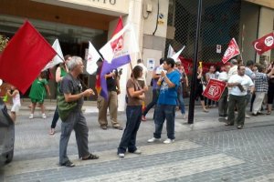 Las protestas contra la privatizacin de la guardera continan con una cacerolada
