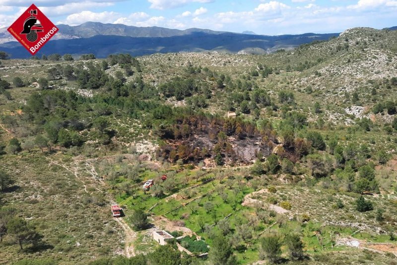 El incendio de la Vall de Gallinera an no est controlado