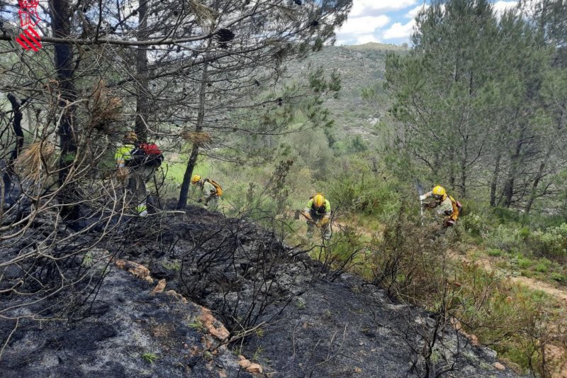El incendio de la Vall de Gallinera an no est controlado