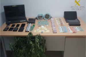 La Guardia Civil detiene a cuatro personas por trfico de drogas en Benissa