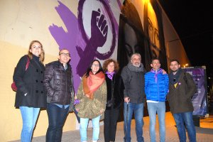 Un mural de Xolaca commemora el Dia Internacional Contra la Violència de Gènere a Pego