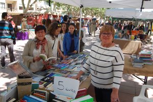 La Fira del Llibre dinamitza el cap de setmana de Sant Vicent a Pego