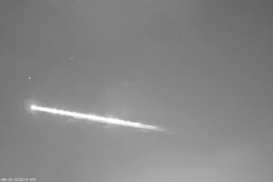Las asociaciones astronmicas de Dnia captan fragmentos de un cohete chino durante su reentrada en la atmsfera 